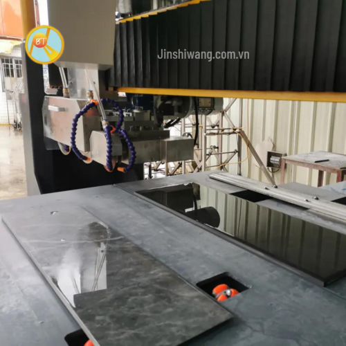 Máy cắt cầu đá, gạch CNC tự động 3 lưỡi cắt khổ 3m2 C3-E3200