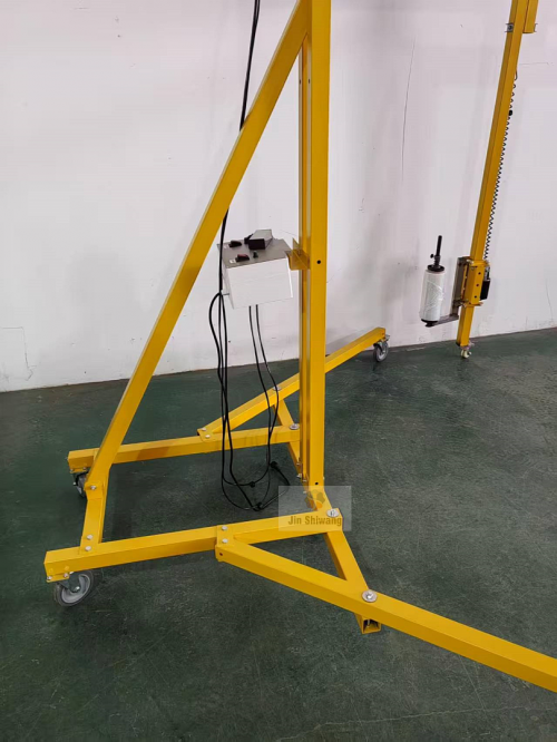 Máy quấn màng co kiện hàng bán tự động